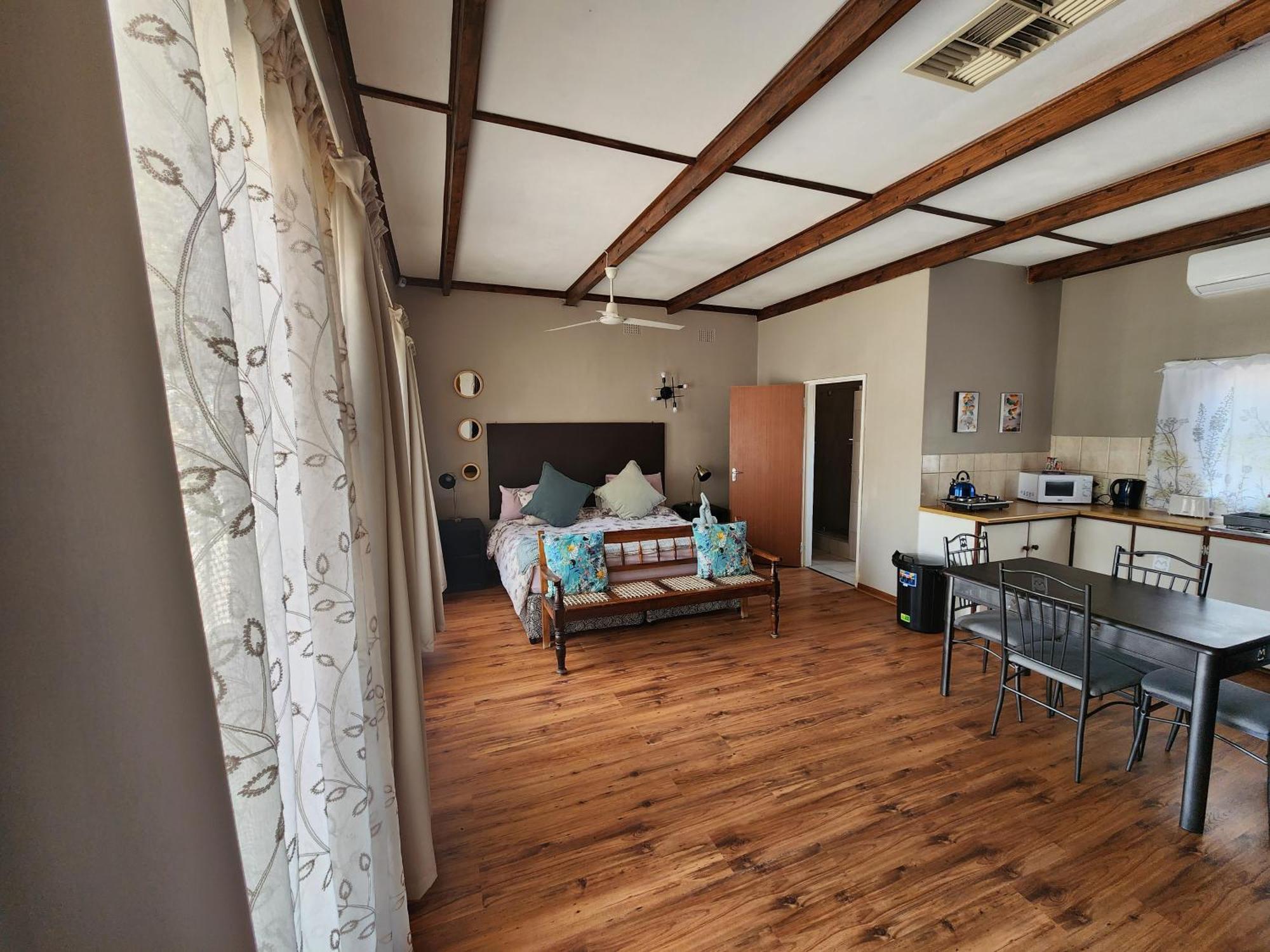 Midway Overnight Rooms Kimberley Exterior foto